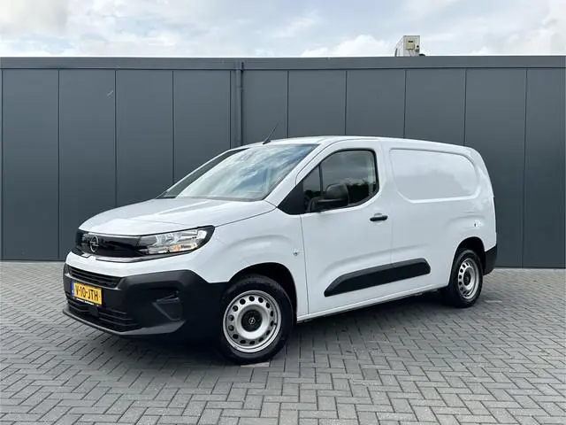 Opel Combo 1.5 BlueHDi 102 PK / L2H1 / FACELIFT MODEL !! / 25.517 KM / CAMERA / AIRCO / CRUISE / APP...