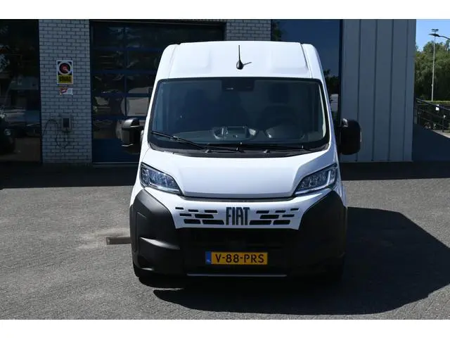 Fiat Ducato 2.2 140 pk L2H2 3.5t Airco, Camera, 270 Graden achterdeuren
