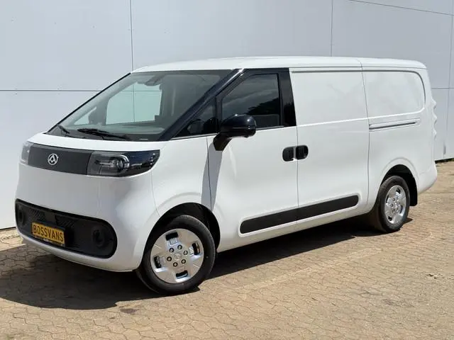 Maxus eDeliver 5 64kWh 163PK Elektrisch! L1H1 335KM WLTP 360° Camera Dubbele schuifdeuren Snelladen...