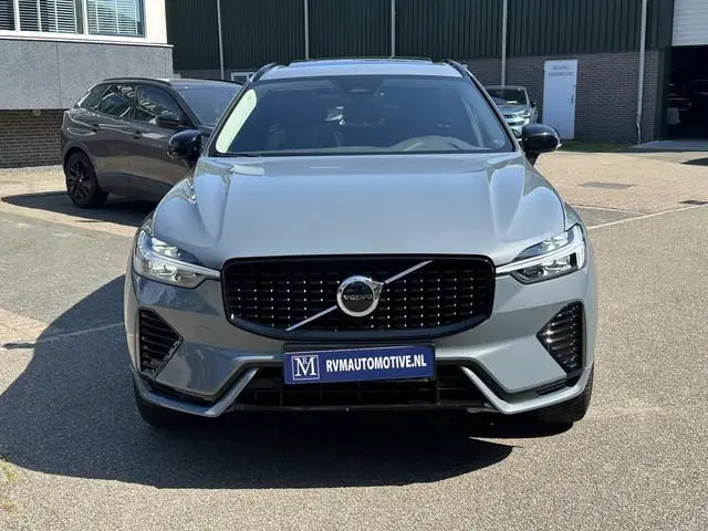 Volvo XC60 2.0 T6 Plug-in hybrid AWD R-Design VAN: 49.900,- VOOR: 46.440,- UW WKVOORDEEL: 3.460,- |...