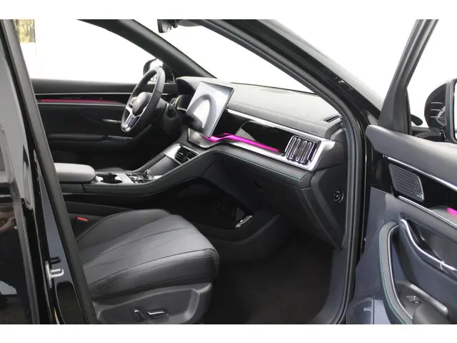 BYD SEAL U