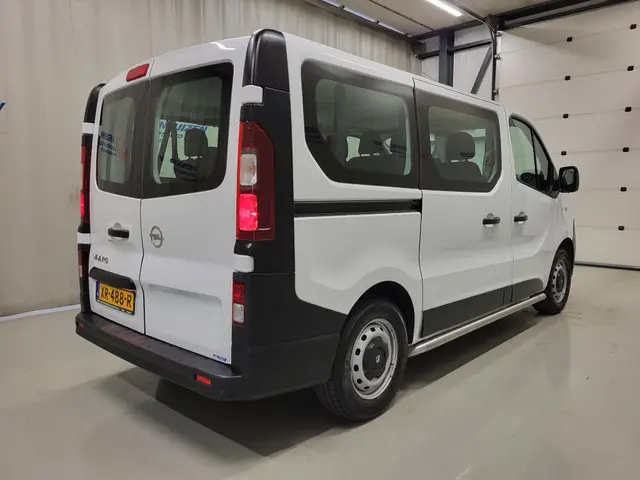 Opel Vivaro Combi 1.6CDTI 9-Personenbus - Excl. BTW / BPM vrij Euro 6!