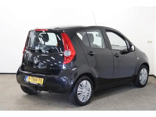 Opel Agila