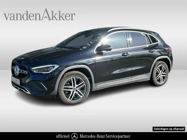 Mercedes-Benz GLA 250e // Panoramadak // Memory // MultiBeam LED // Carplay // Keyless // Augmented...