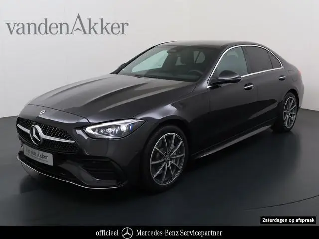 Mercedes-Benz C-klasse 300e AMG // Trekhaak // SoH 99,2% // Memory // 360 Camera // Keyless // Digit...