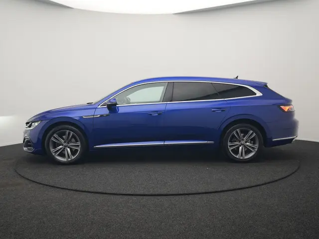 Volkswagen Arteon Shooting Brake 1.4 TSI eHybrid R-Line PHEV 218pk Dealer O.H. | Trekhaak Af Fabriek...