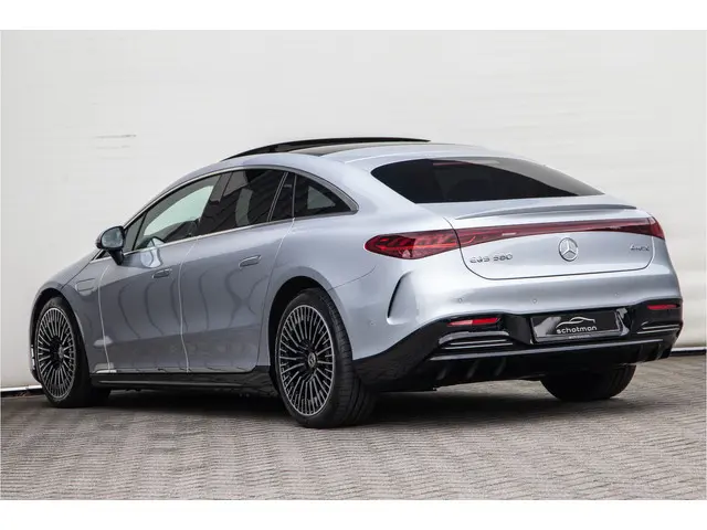 Mercedes-Benz EQS