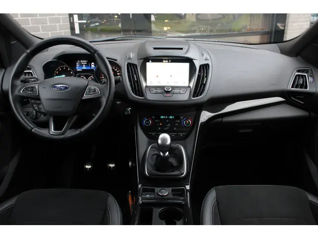 Ford Kuga 1.5 EcoBoost ST Line / Carplay / Camera / Keyless / N.A.P.
