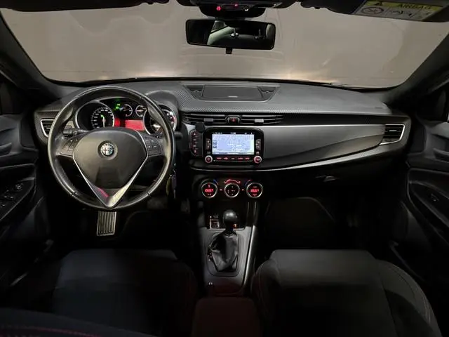 Alfa Romeo Giulietta 1.4 Turbo MultiAir Sprint | BTW Auto | Navigatie | Distr. riem vv 147.000km
