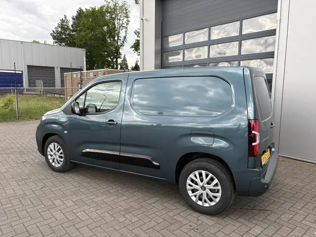 Fiat E-Doblò 50 kWh 3-zits | airco | carplay | cruise