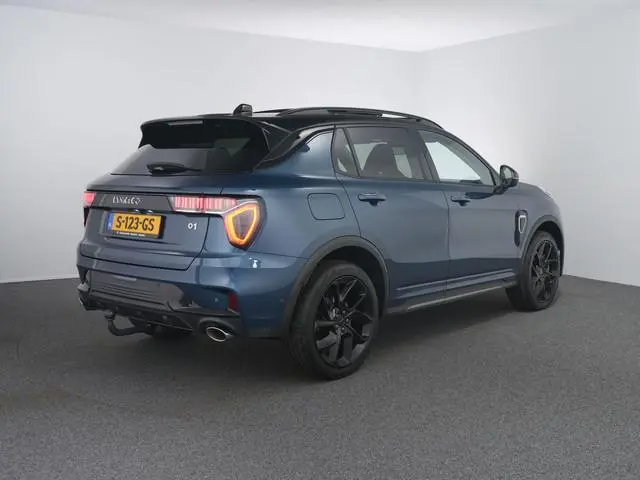 Lynk & Co 01 1.5 | Black pakket | Afneembare trekhaak | Pano | 360 Camera |