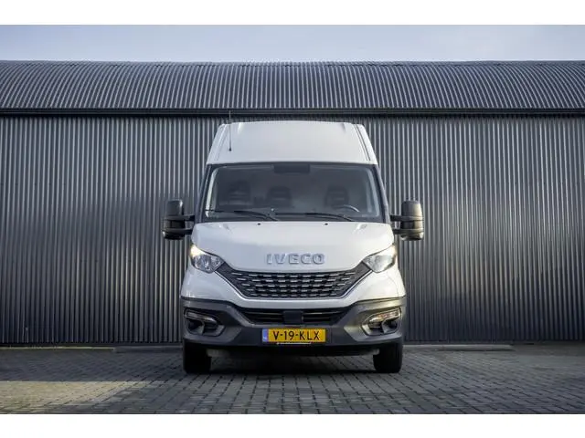 Iveco Daily 35S14V 2.3 L2H2 | Automaat | Trekhaak | Euro 6 | Cruise | Climate | 3500 KG Trekgewicht