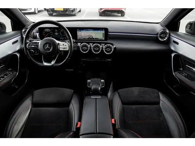 Mercedes-benz A-klasse 200 Launch Ed Pr. | AMG - Line | Sfeer | Camera