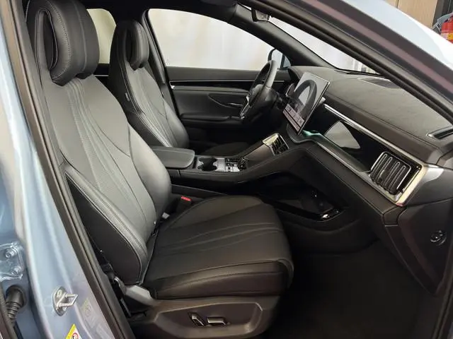 BYD SEAL U
