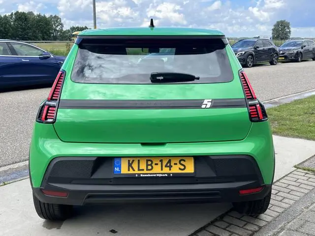 Renault 5