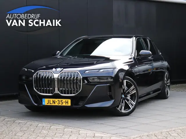 BMW 7-serie 750e xDrive | M SPORT | B&W | MEMORY | PANO |  FOND- THEATER | 4W. STEERING | LEDER | 36...