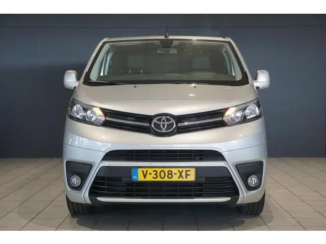 Toyota pro-ace