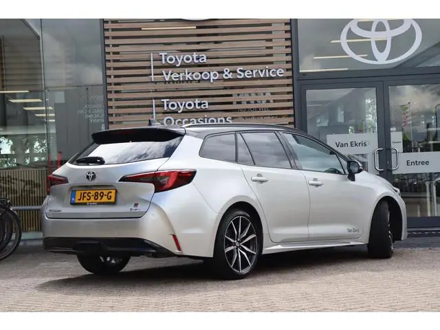 Toyota Corolla Touring Sports Hybrid 180 GR Sport , Stoelverwarming