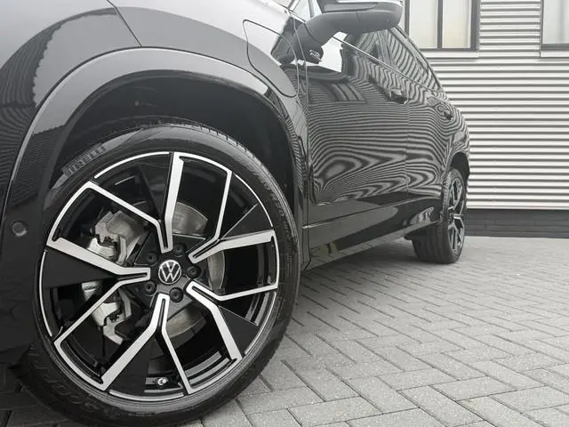 Volkswagen Tayron 1.5 eHybrid R-Line |Pano|Trekhaak|HUD|