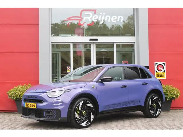 Abarth 600e SCORPIONISSIMA 280PK 54 kWh | SABELT PERFORMANCE SPORT STOELEN/BEKLEDING | ENGINE SOUND...