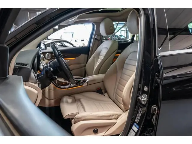 Mercedes-Benz GLC-klasse 250 4MATIC Prestige AMG | Pano | Burmester