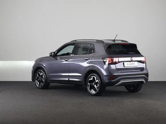 Volkswagen T-Cross 1.5 TSI R-Line 150pk DSG | Trekhaak | Navigatie | Parkeercamera | PDC