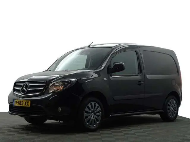 Mercedes-Benz Citan 109 CDI BlueEFFICIENCY Ambition- Navigatie, Sidebars, Park Assist, Cruise, Clima