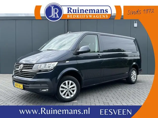Volkswagen Transporter 2.0 TDI 111 PK HIGHLINE / STARLIGHT BLUE METALLIC / L2H1 / TREKHAAK / CAMERA...
