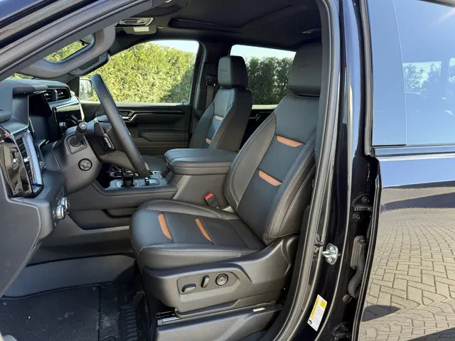 GMC Sierra