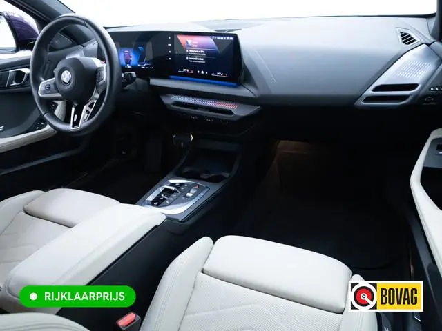 BMW 1-serie 120i M-Sport Pro pakket 170 PK  | Harman Kardon | 19" LMV | Adap. onderstel  | Parkeer p...