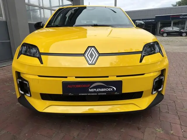 Renault 5