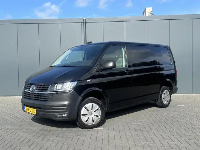 Volkswagen Transporter 2.0 TDI 150 PK DSG AUTOMAAT / L1H1 / 1e EIG. / CRUISE / AIRCO / APPLE CARPLAY...
