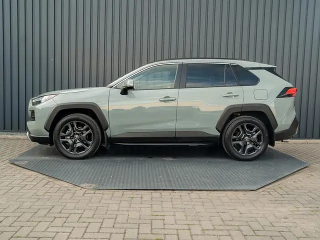 Toyota RAV4 2.5 Hybrid AWD ADVENTURE | Bearlock | Trekhaak afnb. | 360 Camera | BSM | Prijs Rijklaar...