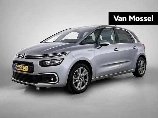 Citroen C4 SpaceTourer 1.2 PureTech Shine | Apple Carplay/Android Auto |Trekhaak | Navi | Camera