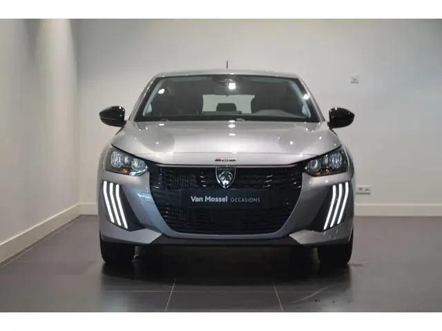 Peugeot 208 1.2 Style 100 BENZINE - HANDGESCHAKELD - AIRCO