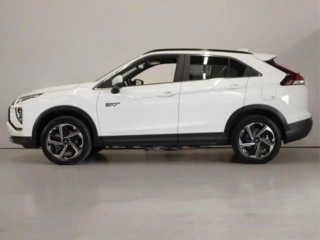 Mitsubishi Eclipse Cross 2.4 PHEV Intense+ | Navigatie | Apple Carplay / Android Auto | Fabrieksgara...