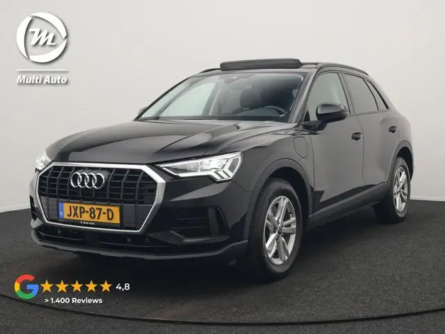 Audi Q3 45 TFSI e PHEV 245pk Dealer O.H. | Trekhaak Af Fabriek | Panodak | Camera | Alcantara Sports...