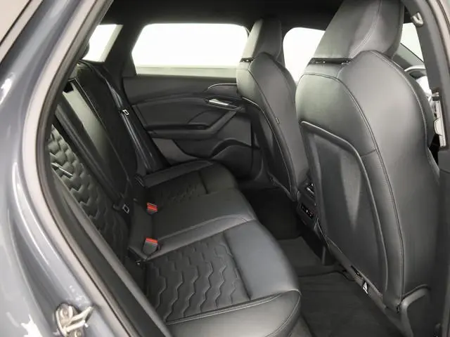 Audi A6 Avant e-tron