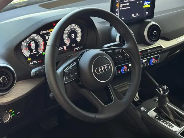 Audi Q2