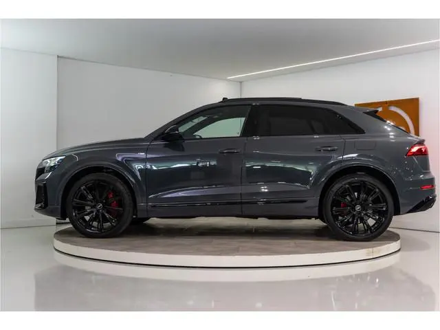 Audi Q8 60 TFSI E Quattro S-Edition Competition 490PK FACELIFT | 2026 | NIMBUS | 3D B&O | 5 JAAR GAR...