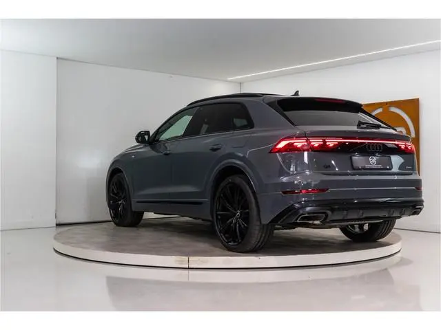 Audi Q8 60 TFSI E Quattro S-Edition Competition 490PK FACELIFT | 2026 | NIMBUS | 3D B&O | 5 JAAR GAR...