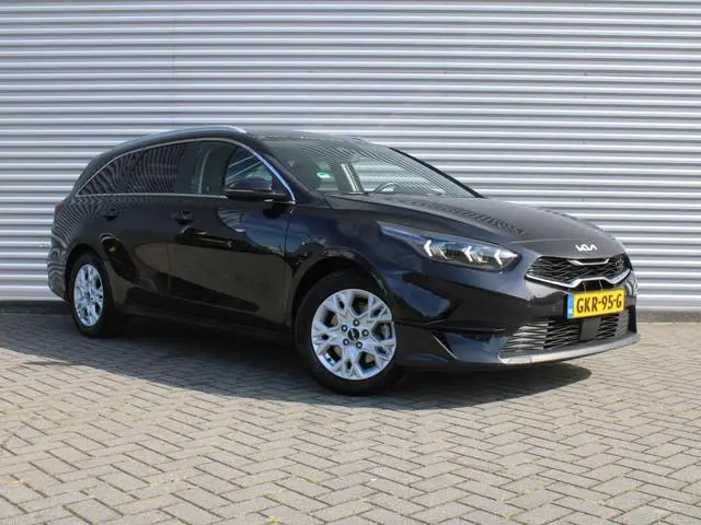 Kia Ceed Sportswagon 1.0 T-GDi DynamicPlusLine | Stoel- & stuurverwarming | Camera | Clima | Cruise...