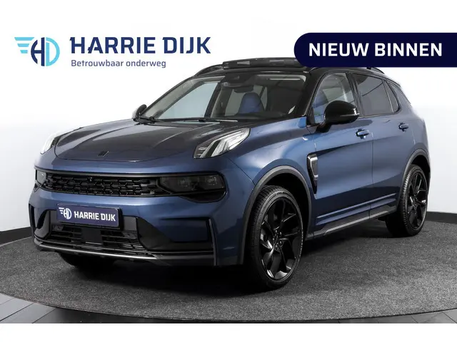 Lynk & Co 01 1.5 PHEV 261PK MY22 | Black Pakket | 360 Camera | 7.4 kWh Boordlader | S/K-panodak | Ad...