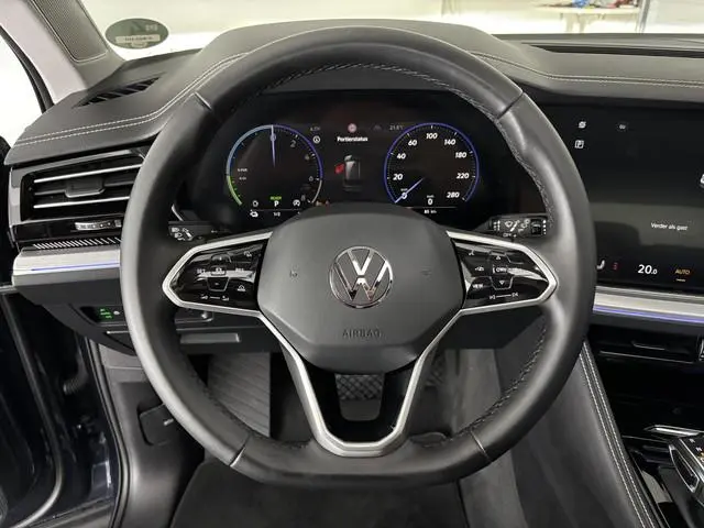 Volkswagen Touareg 3.0 TSi eHybrid 4MOTION Elegance | ALL-IN PRIJS | TREKHAAK | 360 CAMERA | LUCHTVE...