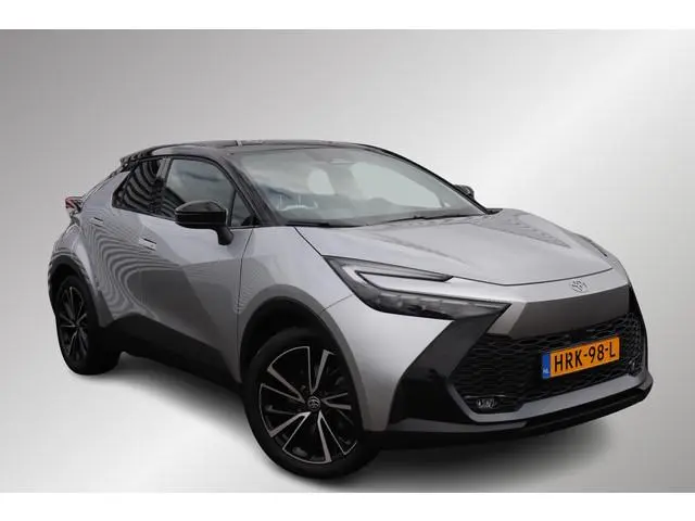 Toyota C-HR 2.0 Plug-in Hybrid 220 Executive, Bitone lak ,JBL Audio, Stuurverwarming