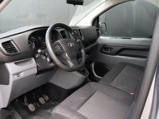 Toyota pro-ace