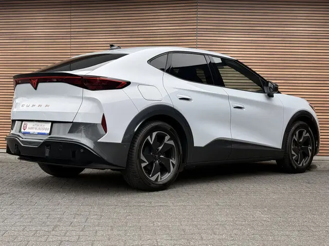 Cupra Tavascan