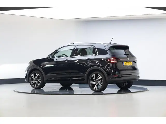 Volkswagen T-Cross 1.0 TSI R-Line | Camera | Licht en zicht-Pakket | Multimedia-Pakket |