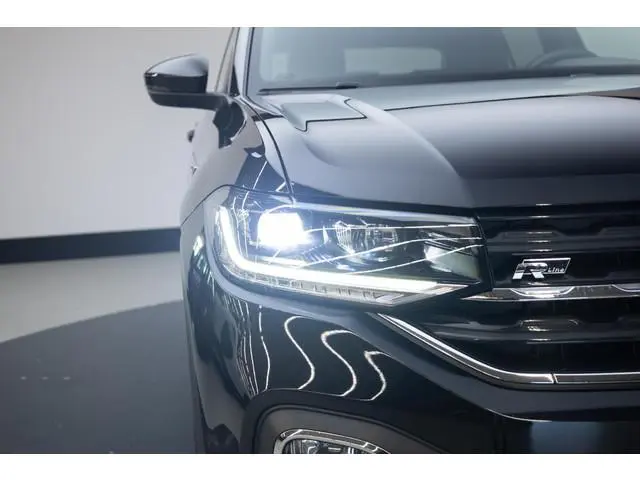Volkswagen T-Cross 1.0 TSI R-Line | Camera | Licht en zicht-Pakket | Multimedia-Pakket |