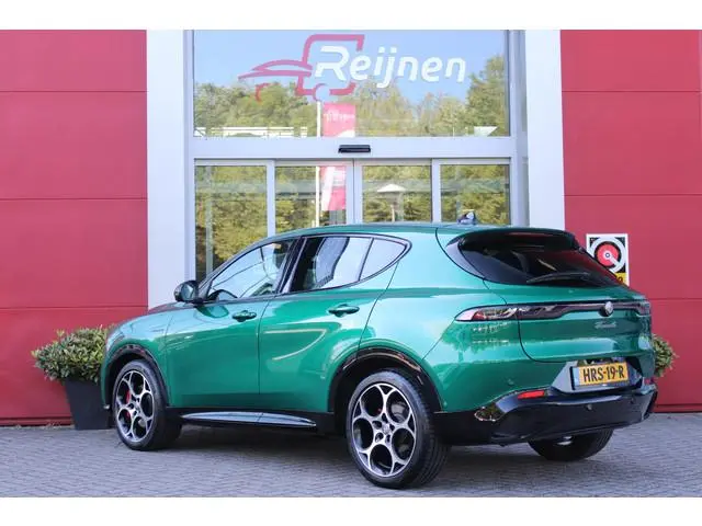 Alfa Romeo Tonale 1.5T Hybrid 160PK VELOCE | PREMIUM PACK: LEDEREN BEKLEDING/GEVENTILEERDE VOORSTOEL...